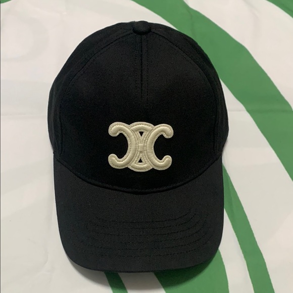 Black Cap with Cream Logo - Picture 1 of 6